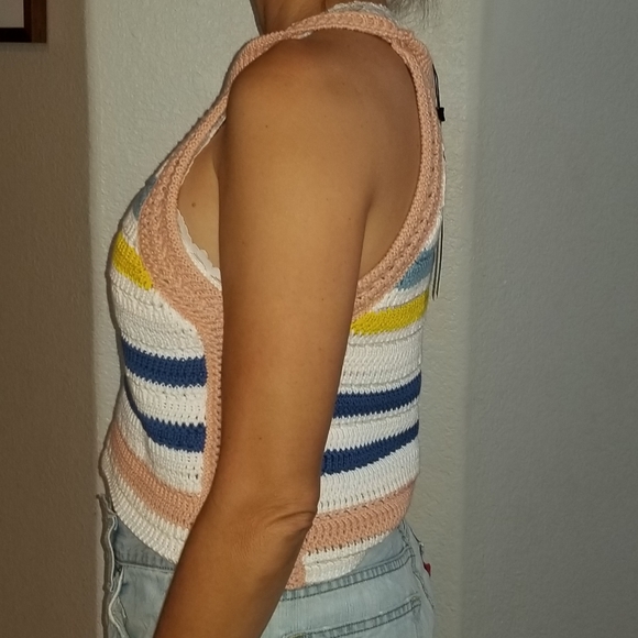 BCBGeneration Crochet Tank Medium NWT Striped - Picture 2 of 10
